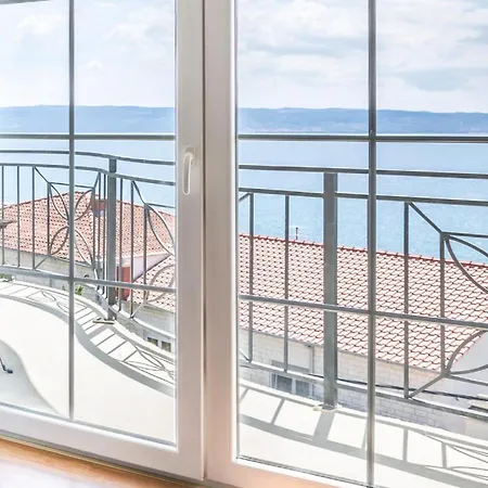 Pet Friendly In With Wifi Apartment *